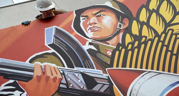 Американцы относятся с опаской к маленькой Северной Корее из-за ее военной мощи Американцы относятся с опаской к маленькой Северной Корее из-за ее военной мощи