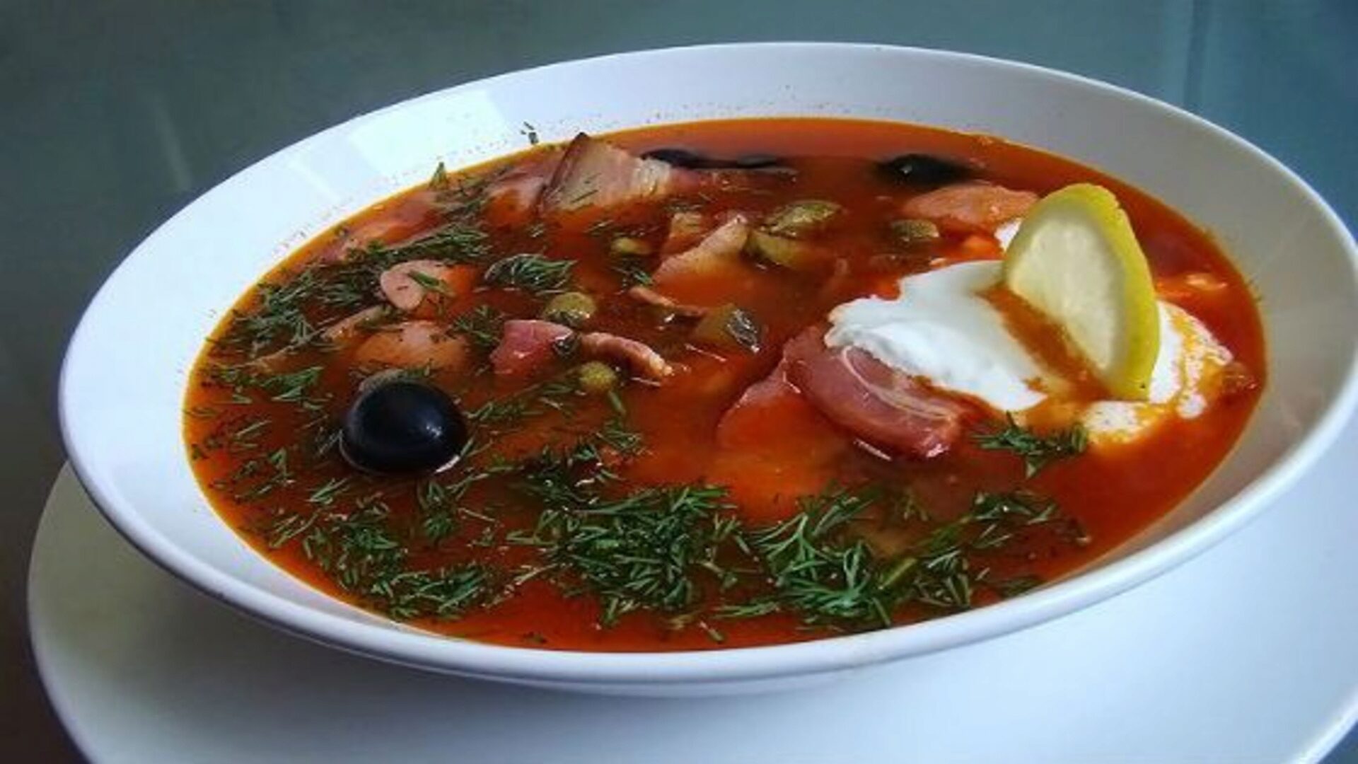 Сборная солянка - деликатесное послепразднечное блюдо Сборная солянка - деликатесное послепразднечное блюдо