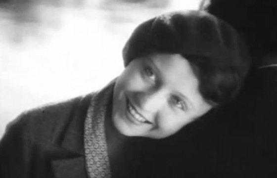 Янино Жеймо в фильме «Песнь о счастье» (1934) Янино Жеймо в фильме «Песнь о счастье» (1934)