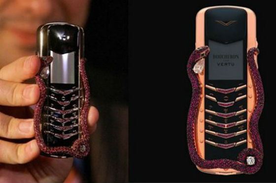 9 место – Vertu Boucheron Cobra