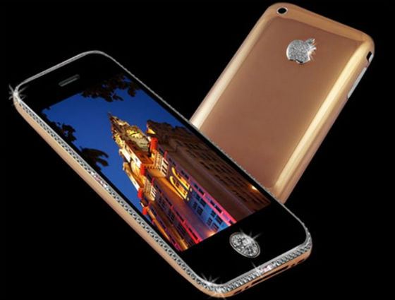 4 место – Supreme Goldstriker iPhone 3G