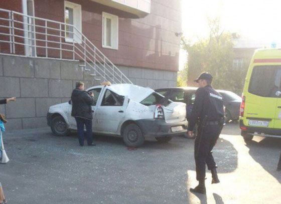 Когда приехала скорая парень был в сознании Когда приехала скорая парень был в сознании