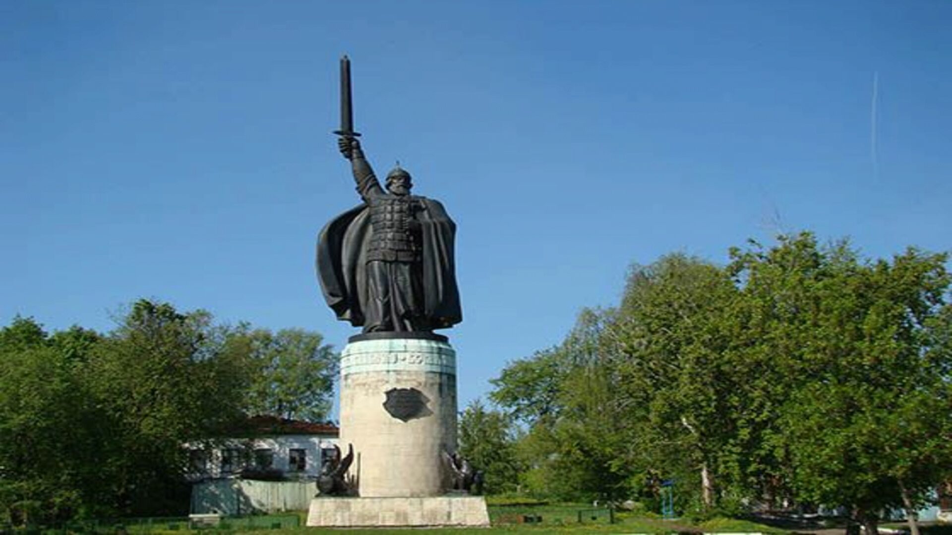 Памятник Илье Муромцу в Муроме Памятник Илье Муромцу в Муроме