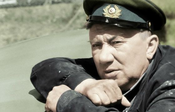 Алексею Смирнову досталась непростая судьба Алексею Смирнову досталась непростая судьба