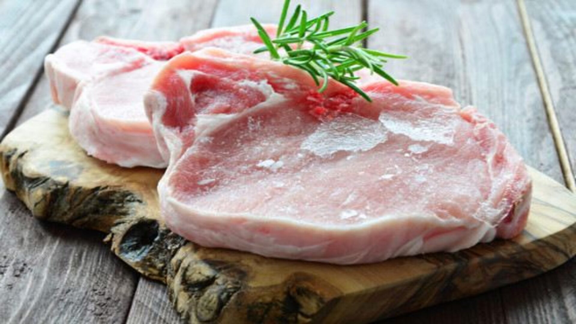 Правильно размороженное мясо не сильно теряет вкусовые качества Правильно размороженное мясо не сильно теряет вкусовые качества