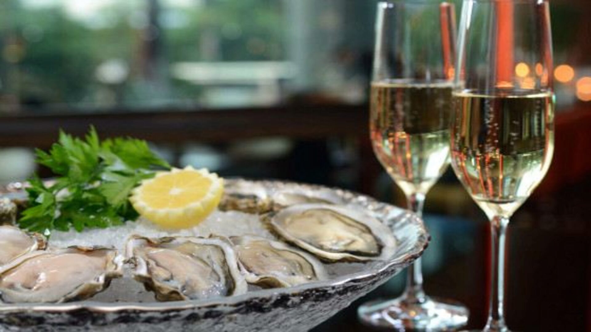 Устрицы - блюдо для гурманов Устрицы - блюдо для гурманов