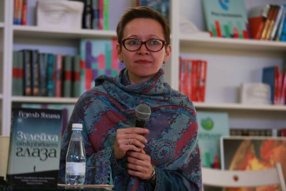 Книга Гузели Яхиной стала самым ярким литературным дебютом 2015 года Книга Гузели Яхиной стала самым ярким литературным дебютом 2015 года