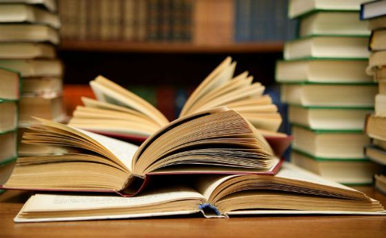 Пять книг молодых писателей, которые стоит прочитать Пять книг молодых писателей, которые стоит прочитать