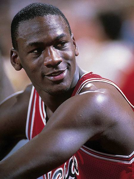 Майкл Джордан (Michael Jordan Актер: фото, биография) 50 Майкл Джордан (Michael Jordan Актер: фото, биография) 95