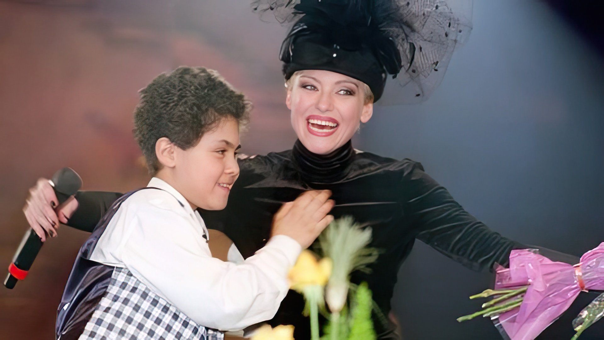 Ирина Понаровская с сыном