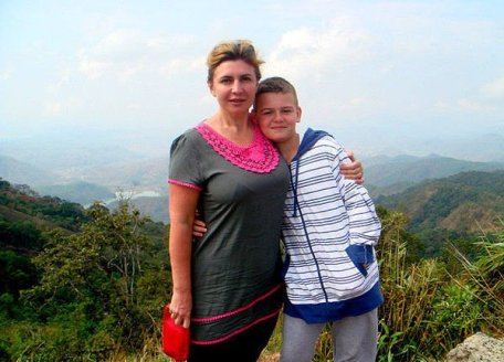 Больше всего на свете Олег любит свою мамочку