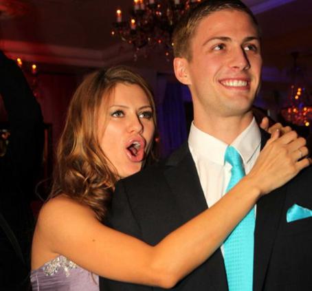 Вика Боня и Алекс Смерфит повсюду появляются вместе